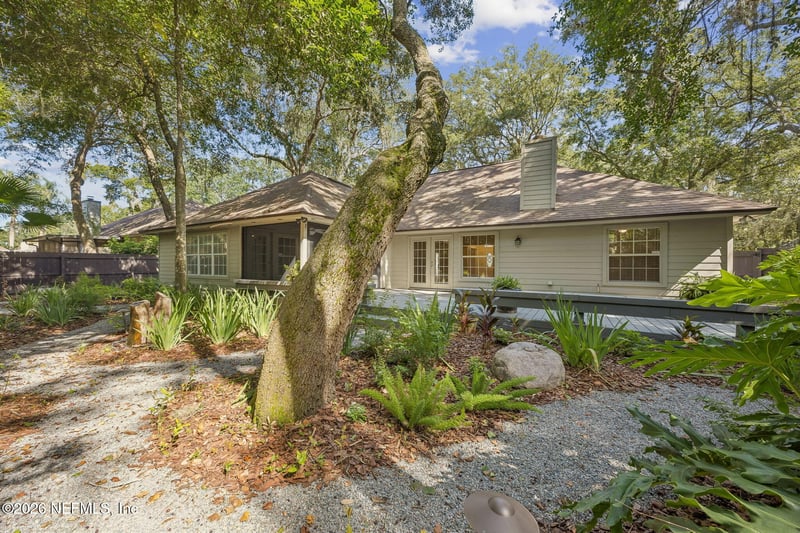 2010 Marye Brant Loop S, Neptune Beach, FL 32266