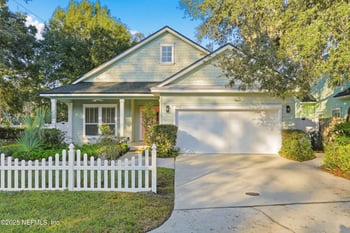 2010 Paradise Oaks Ct, Jacksonville, FL 32233