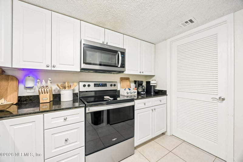 2014 Beach Wood Rd, Fernandina Beach, FL 32034