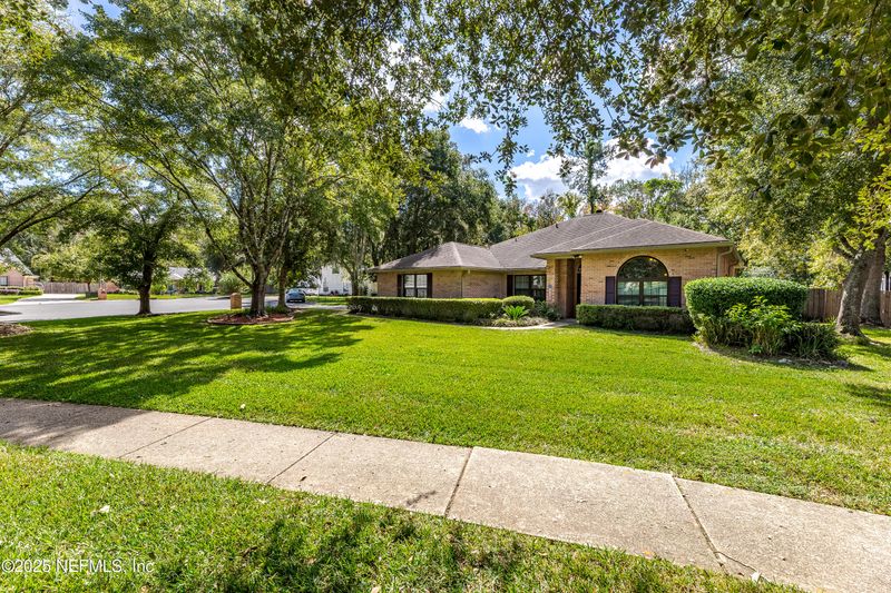 2016 Glitter Ct, Middleburg, FL 32068