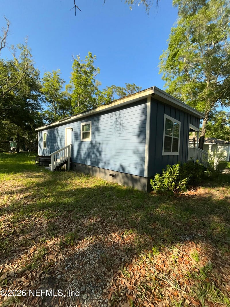 2017 Talladega Rd, Jacksonville, FL 32209