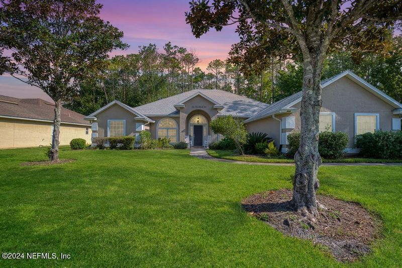 202 Greenfield Dr, St Johns, FL 32259