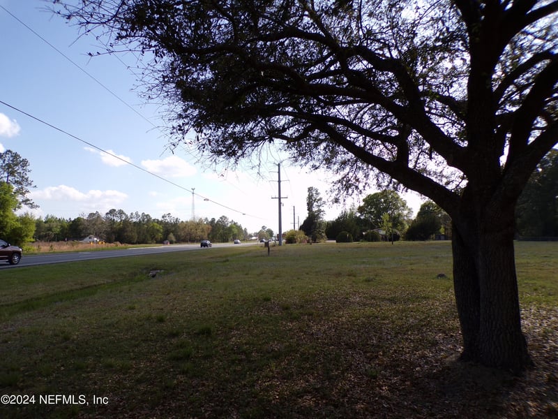 20208 N Us Hwy 301, Lawtey, FL 32058