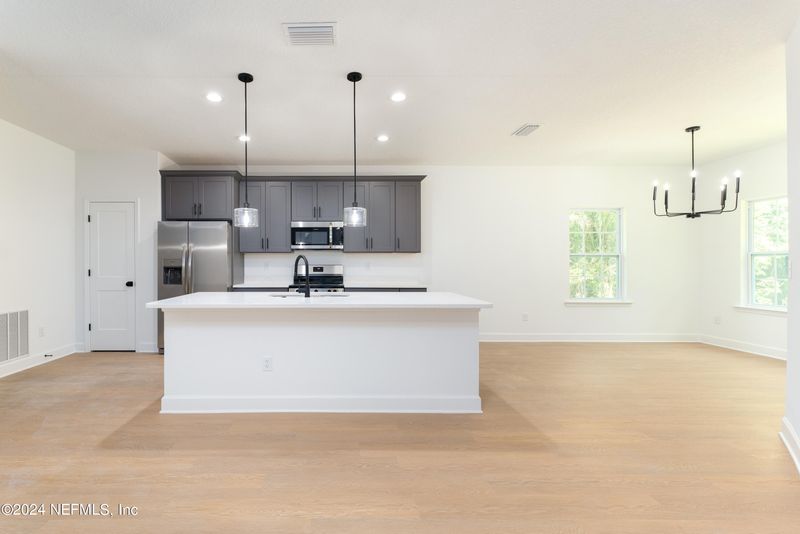2022 Knowles Rd, Green Cove Springs, FL 32043