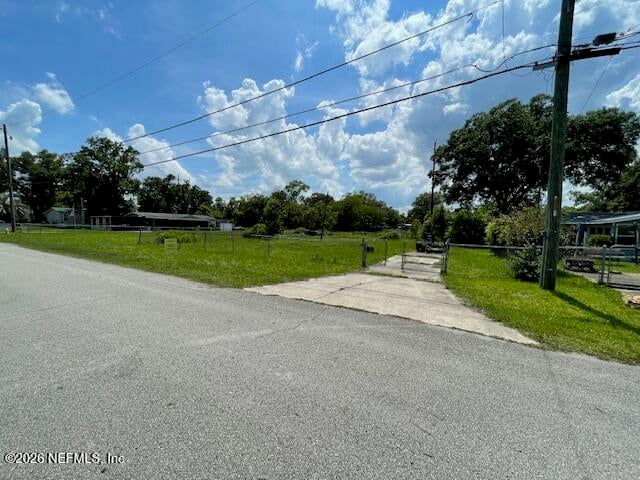 2024 Glen Gardner Dr, Jacksonville, FL 32246