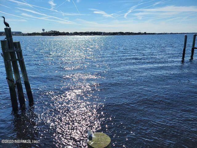 10020 Heckscher Dr, Jacksonville, FL 32226