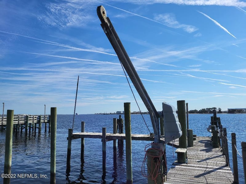 10020 Heckscher Dr, Jacksonville, FL 32226