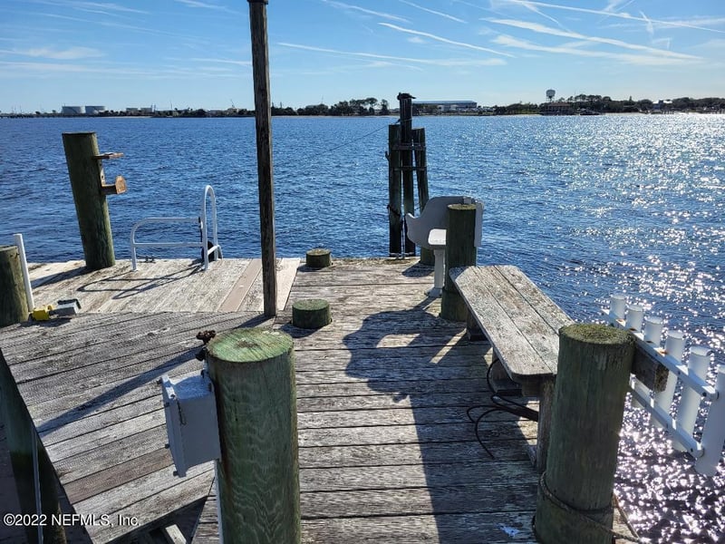 10020 Heckscher Dr, Jacksonville, FL 32226