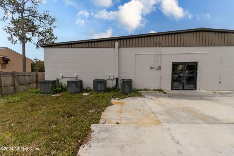 5953 Roosevelt Blvd, Jacksonville, FL 32244