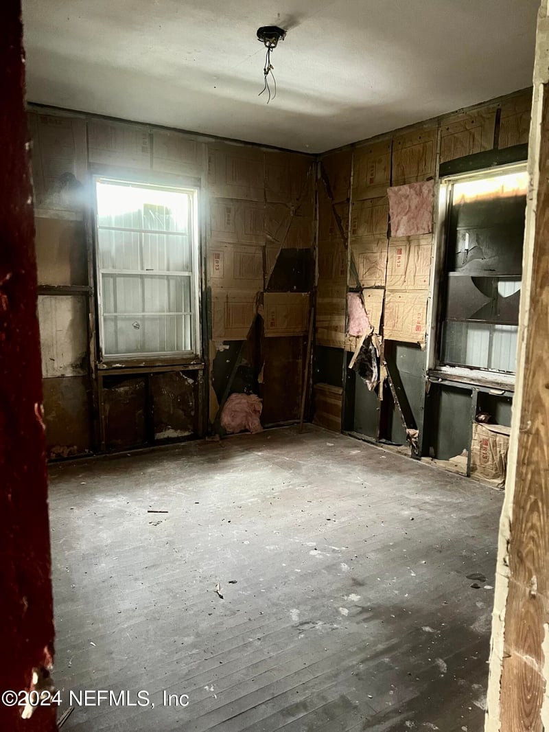 931 Odessa Dr, Jacksonville, FL 32254