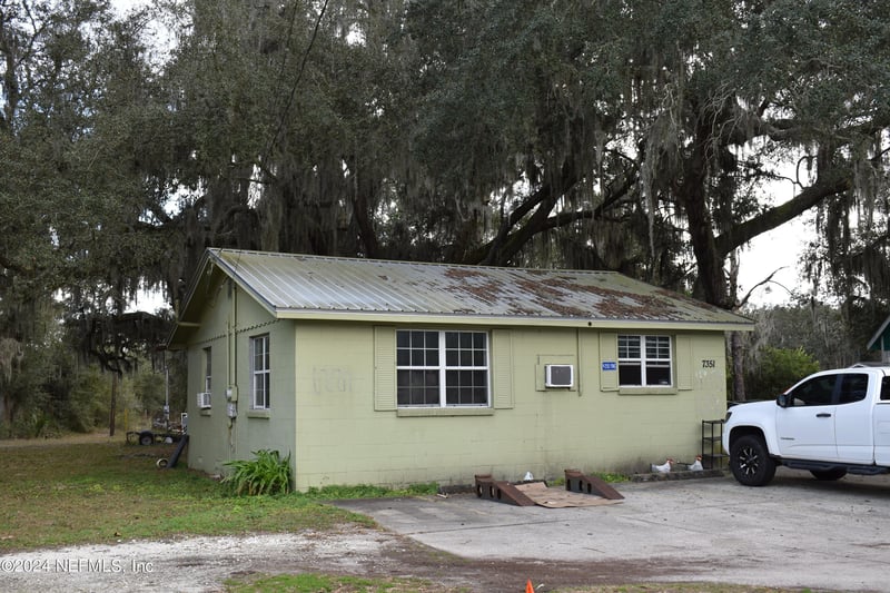 7351 -7353 Crill Ave, Palatka, FL 32177