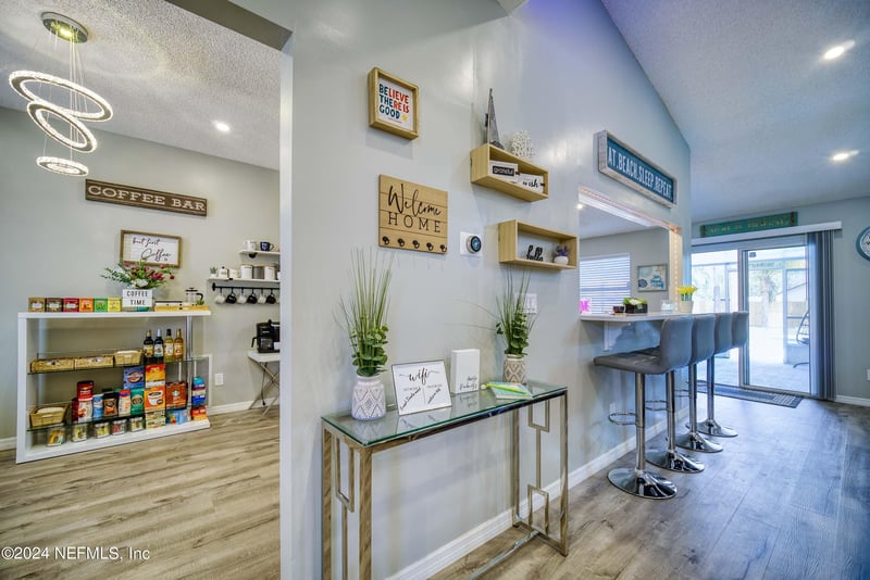 755 Sandlewood Dr, Orange Park, FL 32065