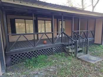 57945806 Woodlawn Cemetery Rd, Macclenny, FL 32063