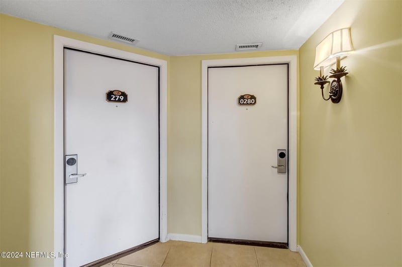 279 Sandcastles Ct, Fernandina Beach, FL 32034