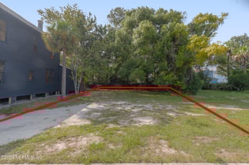 111 8th St, Fernandina Beach, FL 32034