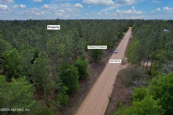 00 New York St, Interlachen, FL 32148