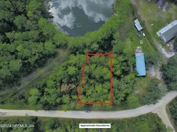 Boles Ave, Interlachen, FL 32148