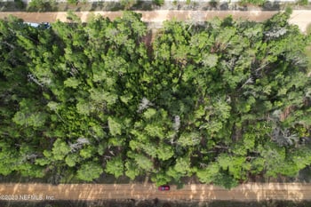 Selma Ave, Interlachen, FL 32148