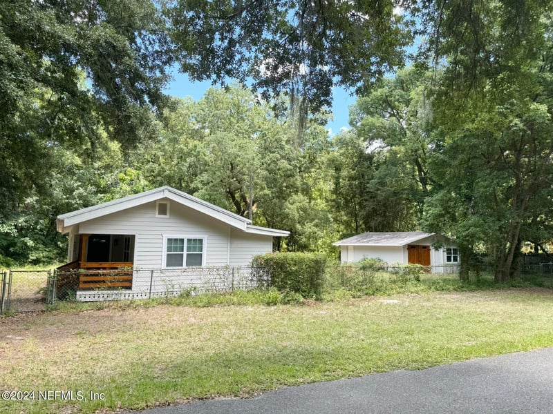 4059 Kentucky Ave, Green Cove Springs, FL 32043