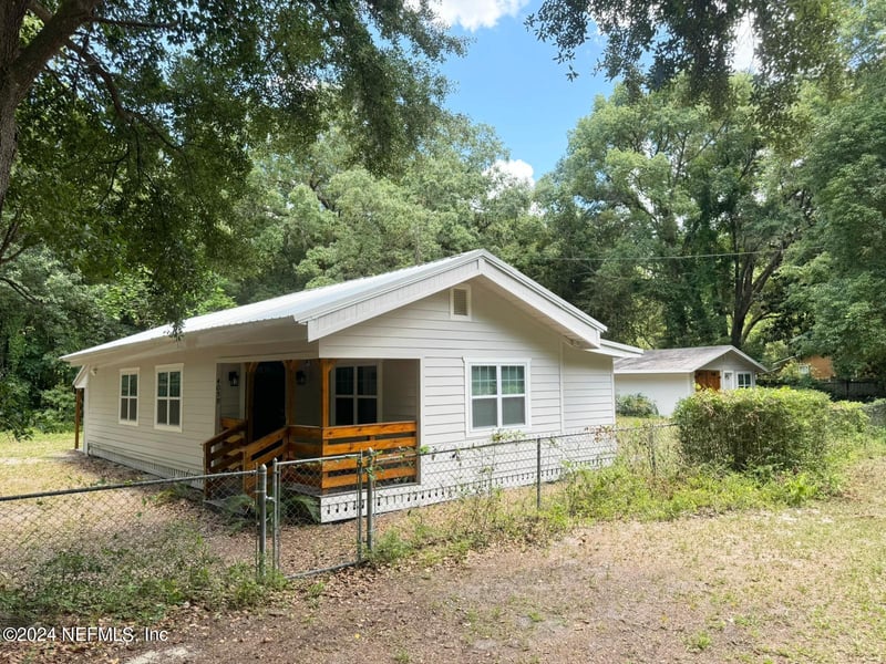 4059 Kentucky Ave, Green Cove Springs, FL 32043