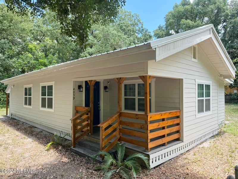 4059 Kentucky Ave, Green Cove Springs, FL 32043