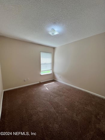 1450 Elsa Dr, Jacksonville, FL 32218