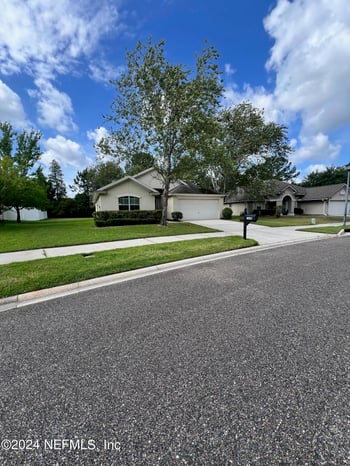 1450 Elsa Dr, Jacksonville, FL 32218