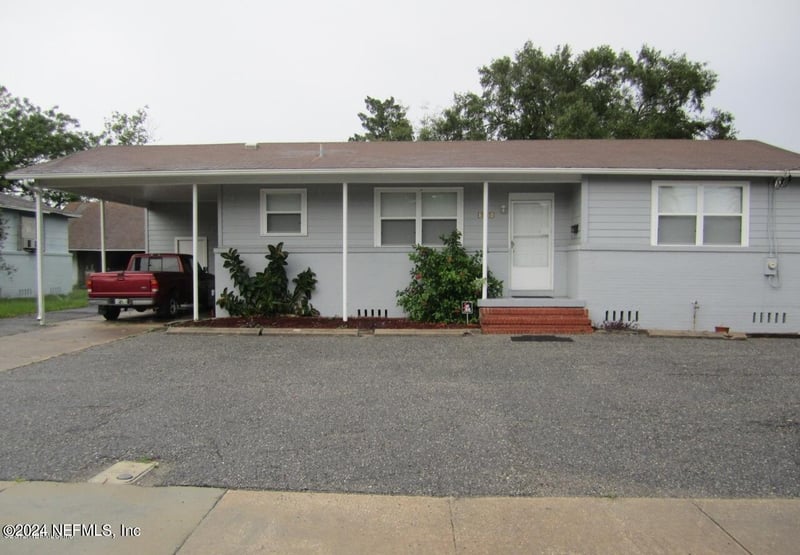 5915 Cedar Hills Blvd, Jacksonville, FL 32210