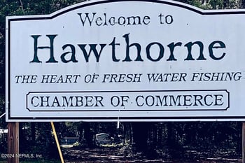 139 Depot Rd, Hawthorne, FL 32640