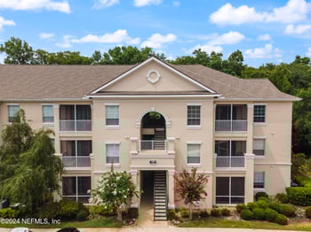 8601 Beach Blvd #712, Jacksonville, FL 32216