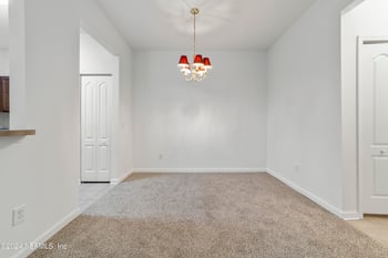 8601 Beach Blvd #712, Jacksonville, FL 32216