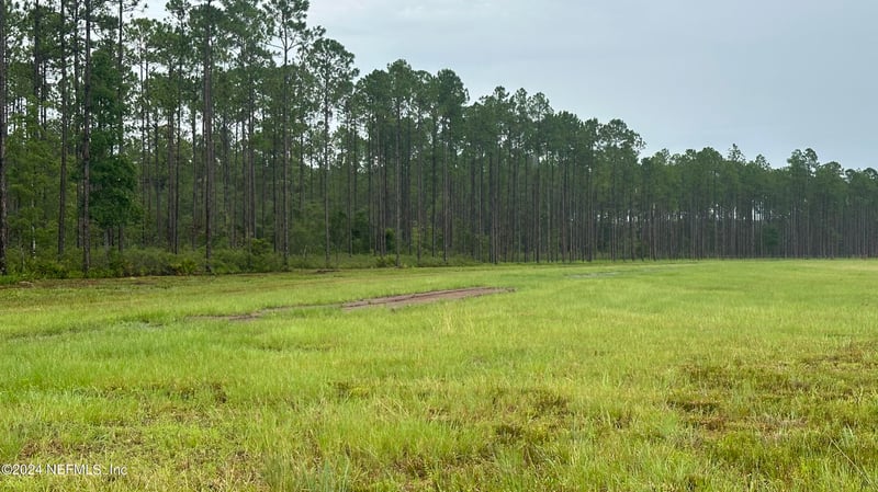 LOT 4 Us Hwy 301, Jacksonville, FL 32011