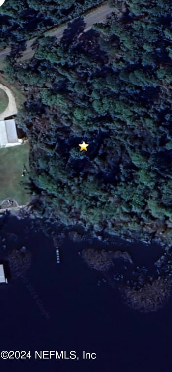 St Lucie St, Florahome, FL 32140