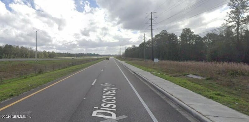 1030 Discovery Dr, Middleburg, FL 32068