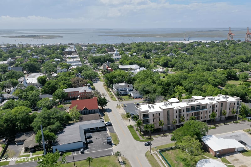 1015 Atlantic Ave #208, Fernandina Beach, FL 32034