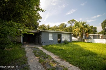 809 Maley St, Daytona Beach, FL 32114