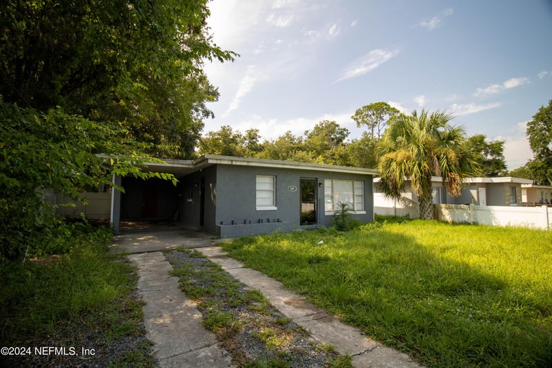 809 Maley St, Daytona Beach, FL 32114