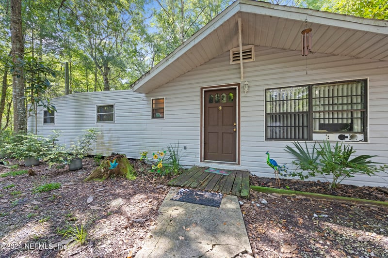742 Ridgeline Rd #1, Satsuma, FL 32189