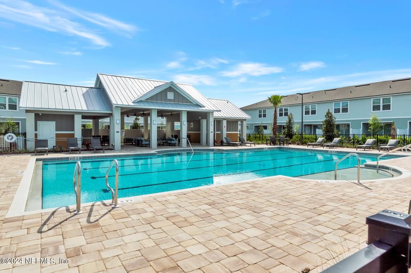 8337 Asteroid St, Jacksonville, FL 32256