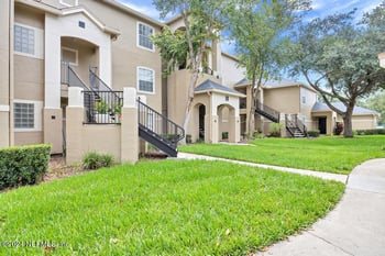 1701 The Greens Way #523, Jacksonville Beach, FL 32250