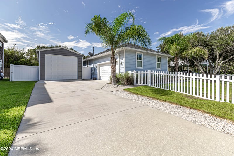 307 Fifteenth St, St Augustine, FL 32084