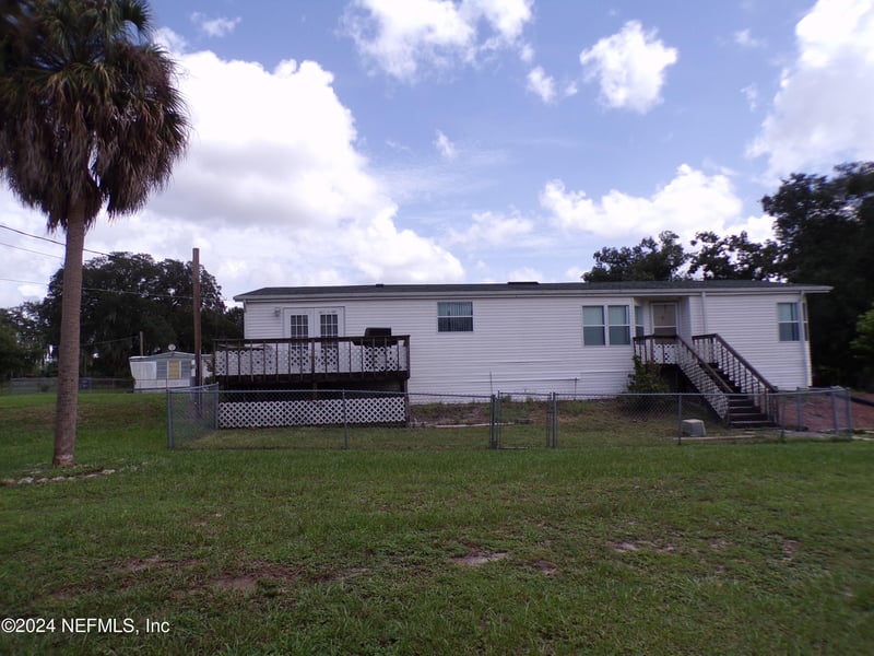 10642 East Bay Rd, Gibsonton, FL 33534