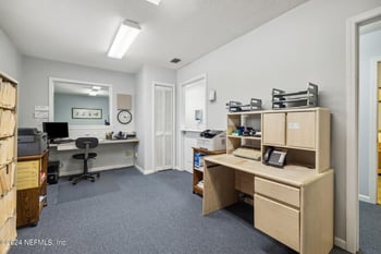 2762 Dunn Ave, Jacksonville, FL 32218