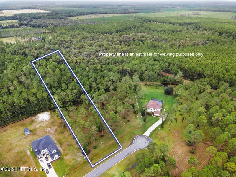 10136 Kings Crossing Dr, Jacksonville, FL 32219