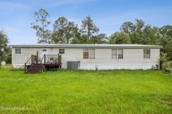 120 Shaggy Ln, Palatka, FL 32177