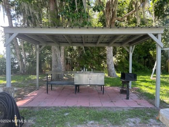 102 Northeast Blvd, Georgetown, FL 32139