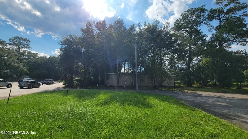 1110 Mckinlay Ct, Jacksonville, FL 32205