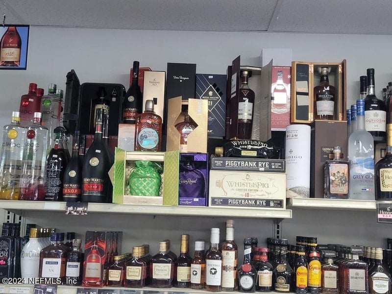 11250 Old St Augustine Rd #11, Jacksonville, FL 32257