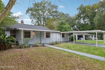 780 Gardenia Ln, Jacksonville, FL 32208