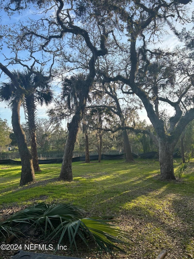 16352 Waterville Rd, Jacksonville, FL 32226